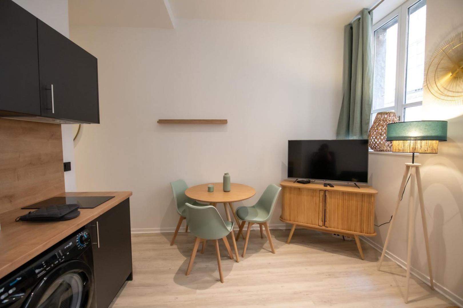 La suite Opéra - RDC - Joli studio refait à neuf Hôtel de Ville Lyon Exterior foto